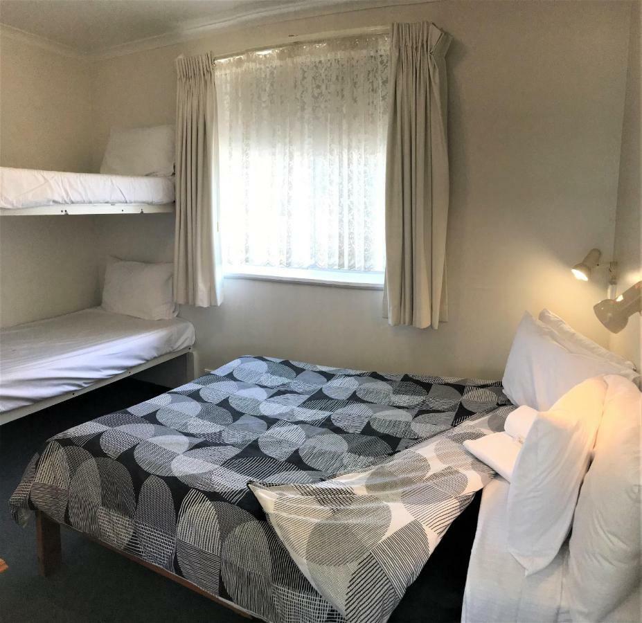 Kon Tiki Apartments Batemans Bay Eksteriør billede