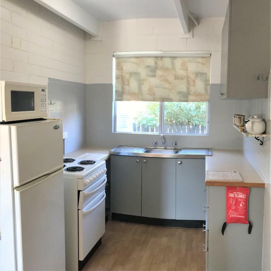 Kon Tiki Apartments Batemans Bay Eksteriør billede